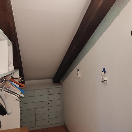 Loft Mansardato Monza Luaran gambar