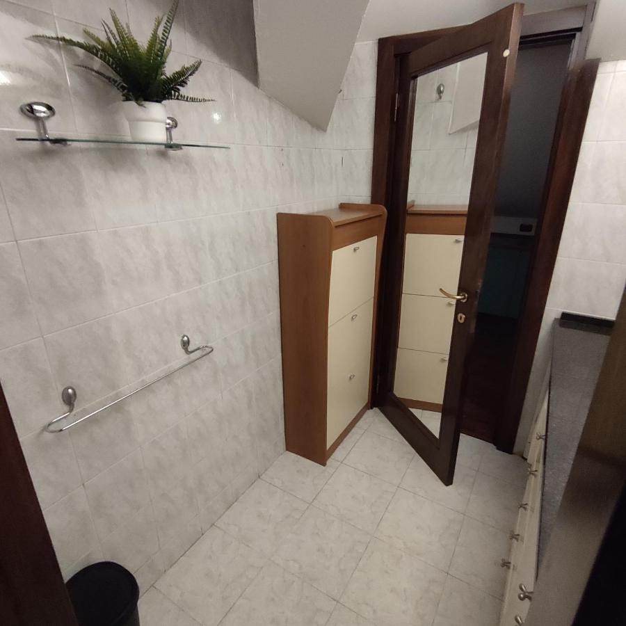 Loft Mansardato Monza Luaran gambar
