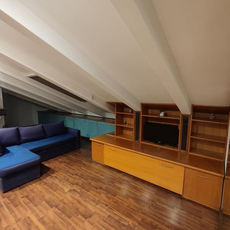 Loft Mansardato Monza Luaran gambar